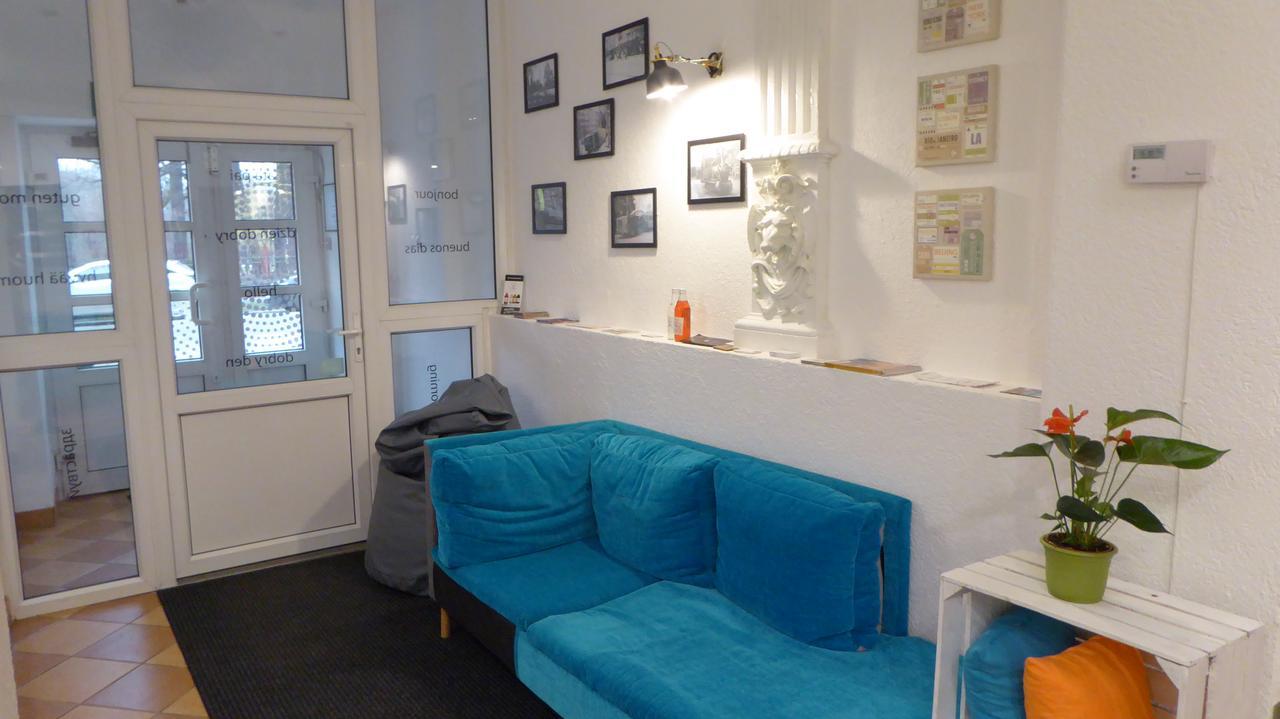 Flyfly Hostel , Darmowy Parking , Rezerwuj Przez Urzadzenia Mobilne -10 Procent ヴロツワフ エクステリア 写真